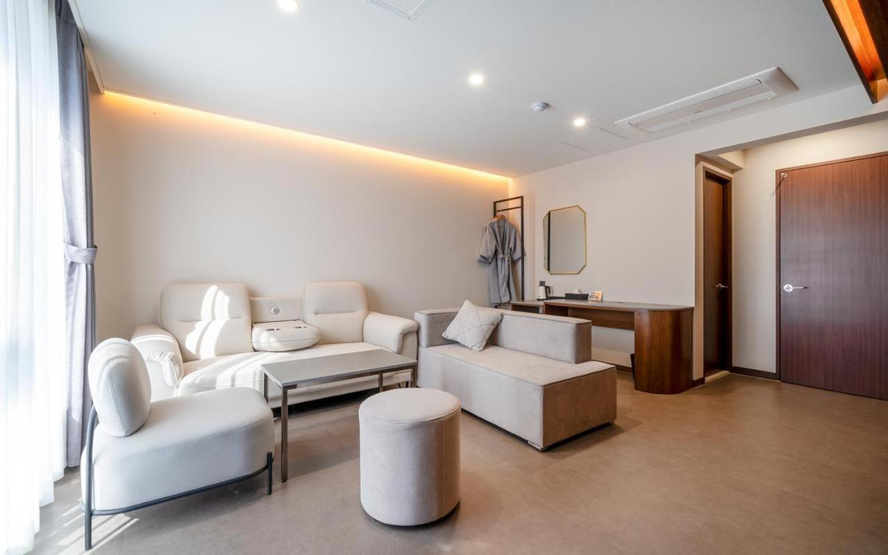Hound Hotel Gijang Osiria Busan Exterior photo